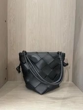 Bottega Veneta — Bottega Veneta Woven Knot Soft Bucket for — Handbag — resale