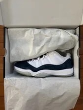Jordan — Jordan 11 Retro Low 2019 — Sneaker — resale