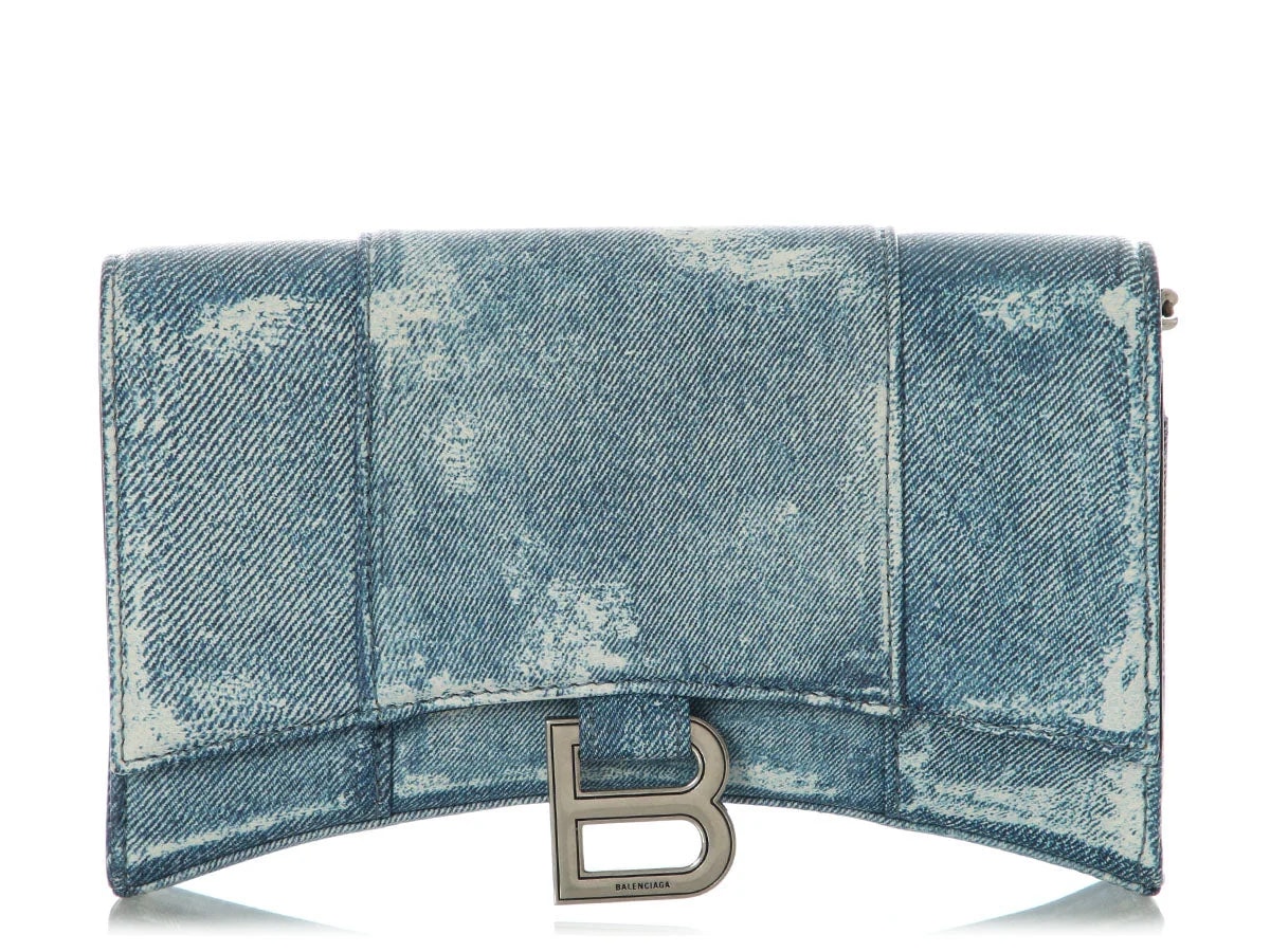 Balenciaga — Balenciaga Hourglass Wallet on Chain — Handbag — resale