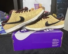 Nike — Size 12 - Nike Dunk SB Low City of Cinema — Sneaker — resale