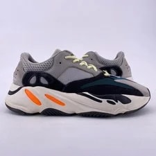 Yeezy — Yeezy 700 "Waverunner" 2018 - Size 7.5 - b75571 (10965-5) — Sneaker — resale