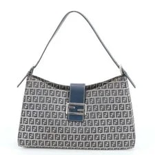 Fendi — Fendi Mamma Bucket Baguette One Rwe Dw — Handbag — resale