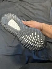 Yeezy Boost 350 V2 HQ4540 Size 9.5 NEW Adidas 2