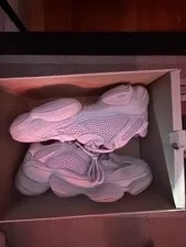 Yeezy 500 ’S Size 8.5 Light 3
