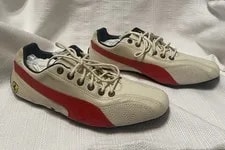 VTG 2012 Puma Ferrari Future Cat M1 /Rossi Corsa 301789 01 2