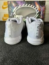 Puma Lamelo Ball MB.01 LOW JR - Size 6.5 (8 ) 4