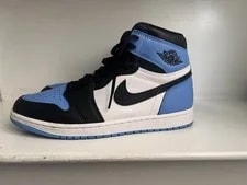 Air Jordan 1 Retro High OG ' Toe' 4