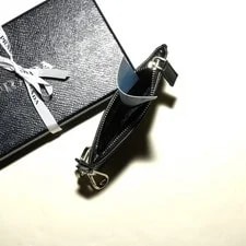 Authentic Prada Hawaii Whale Coin Key Ring 4