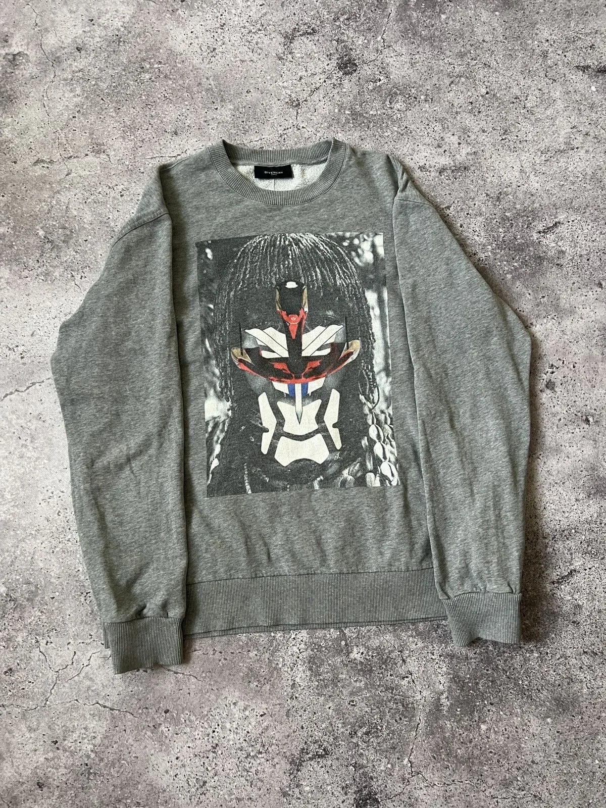Givenchy — Givenchy Sweatshirt Robot Print — streetwear — resale