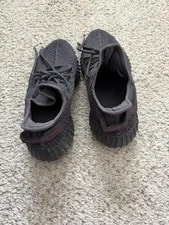 Yeezy Boost 350 V2 Low Top Lace-Up Adult 2