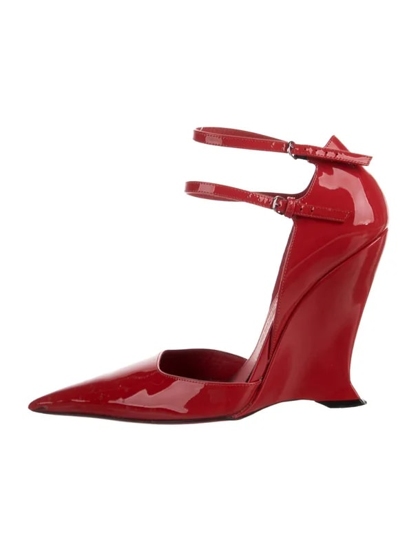 Ferragamo — D'Orsay — Designer Shoe — resale
