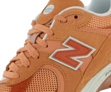 New Balance 2002R Shoes Size 9, Color: 2