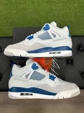 Jordan 4 Military (2024) 3