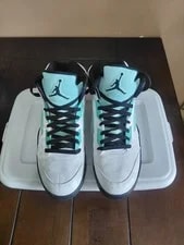 Air Jordan 5 Retro "Island " High Top Athletic 4