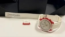 Excellent Omega Mission TO Venus Moonswatch Red 3