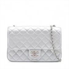 Chanel — Chanel Matelasse Grained Single Flap Single Chain Met — Handbag — resale