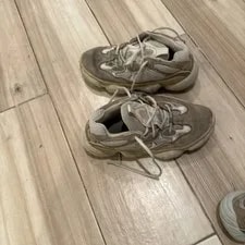 Size 8 - Adidas Yeezy 500 2