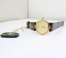Audemars Piguet 18KT Yellow Gold - Quartz - 1980s 4