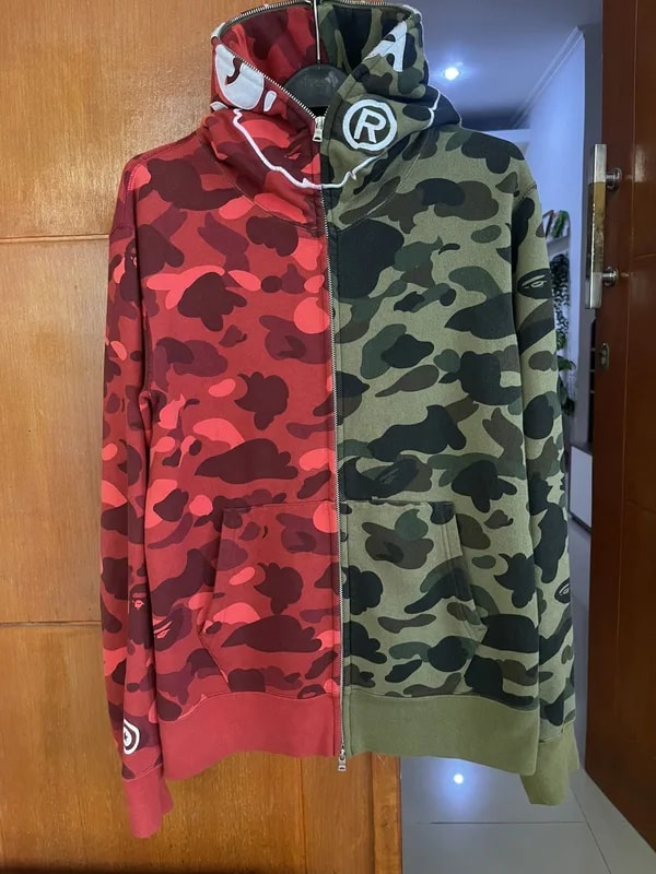 BAPE — Bape Colours Camo BIG Head — streetwear — resale
