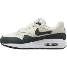 Nike — Nike Air Max 1 Low Top Running Shoes -113 — Sneaker — resale