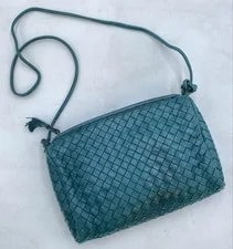 Bottega Veneta — Bottega Veneta , Dark — Handbag — resale