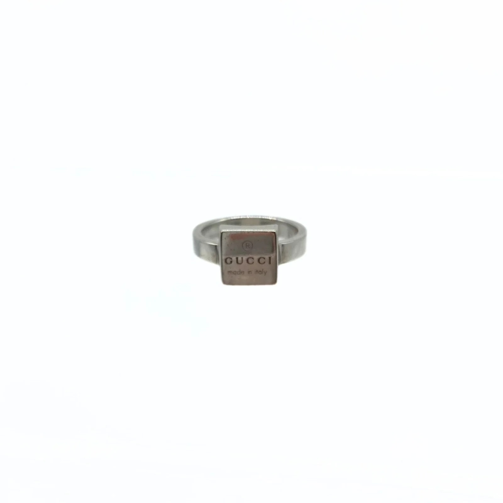 Gucci — Gucci Trademark Square Top Logo in — Jewelry — resale
