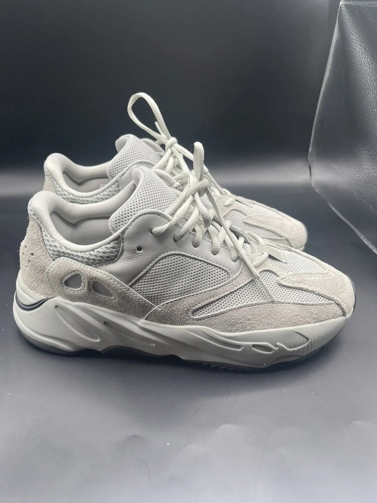 Yeezy — Yeezy 700 Salt — Sneaker — resale