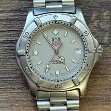 Tag Heuer — In Operation Tag Heuer We1111 Professional — Watch — resale