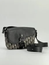 Dior SaddleSmall Messenger in Dark 2