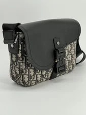 Dior SaddleSmall Messenger in Dark 3
