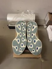 Size 8.5 - Adidas Yeezy Boost 700 V3 Azael 2