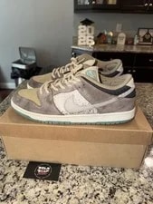 Nike SB — Size 13 Nike SB Dunk Low Big Money Savings SKU FZ3129-200 Replacement Box — Sneaker — resale