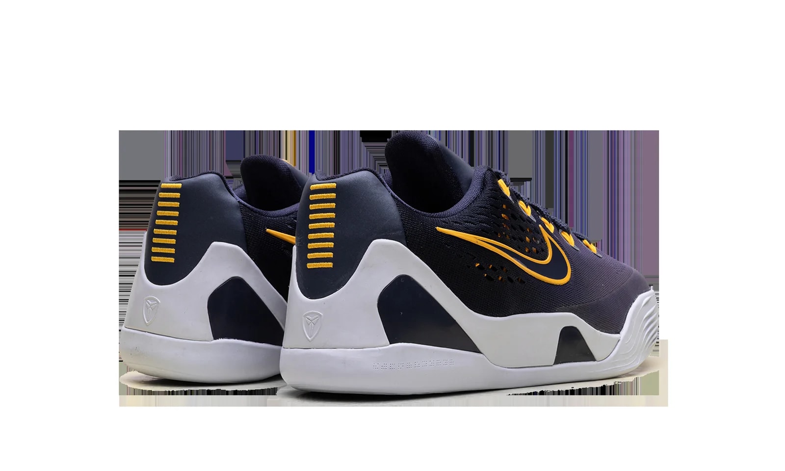Kobe 9 EM Low GS "Fade" IM6641 400 3