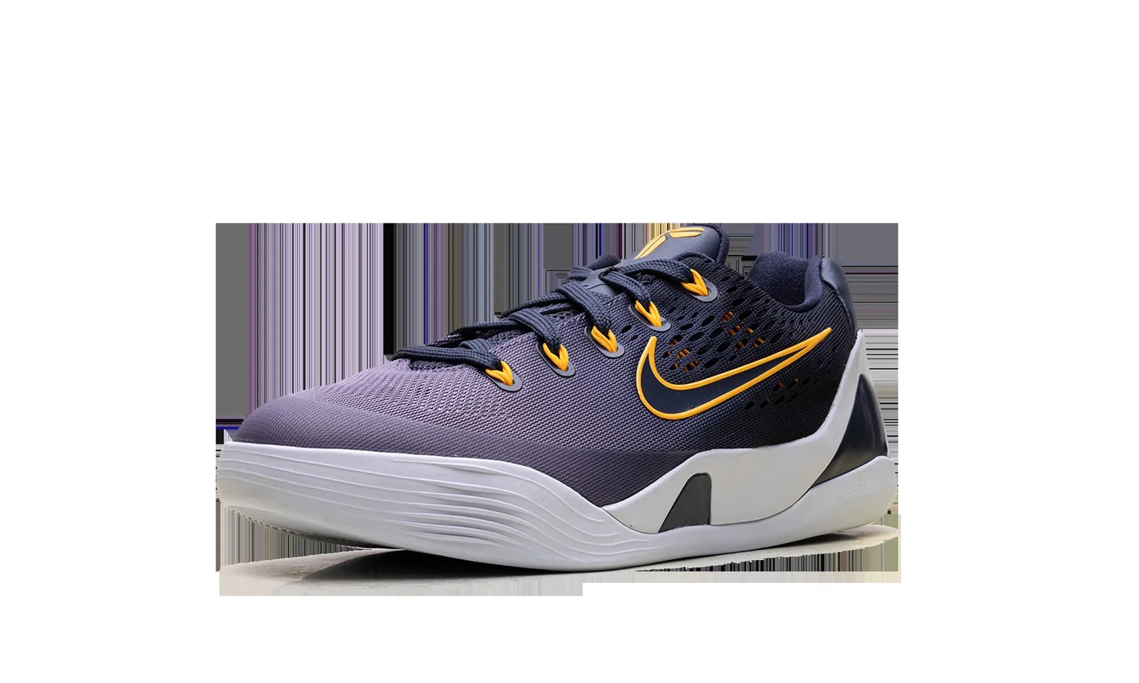 Kobe 9 EM Low GS "Fade" IM6641 400 4