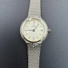 Omega 2-Diamond Silver Quartz w/Box From Japan Working 3