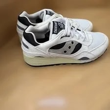 Saucony 6000 / 26cm New in Box 3
