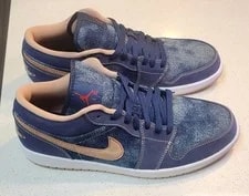 Size 11 - Air Jordan 1 SE Low 4