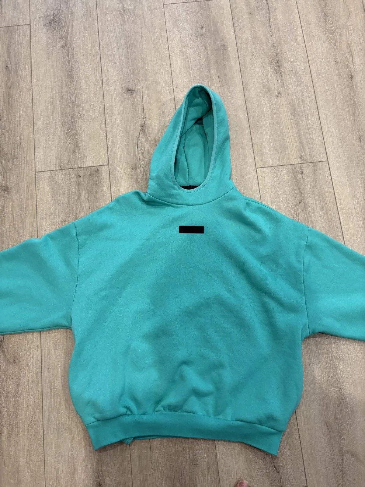 Fear of God Essentials — Fear of God Essentials Pullover Hoodie Leaf — streetwear — resale