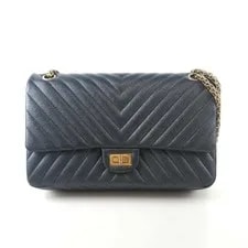 Chanel — Chanel 2.55 Chevron Flap A37587 8330 124327236 — Handbag — resale