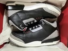 Air Jordan — Air Jordan 3 Retro / DN3707-010 — Sneaker — resale