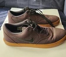 Nike SB Size 11 4