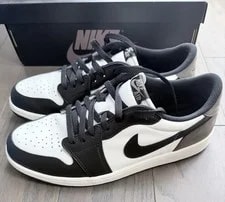 Air Jordan — Air Jordan 1 Retro Low OG Size 10 US CZ0790-102 — Sneaker — resale