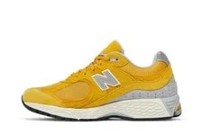 New Balance 2002R M2002RFE Available Now 3