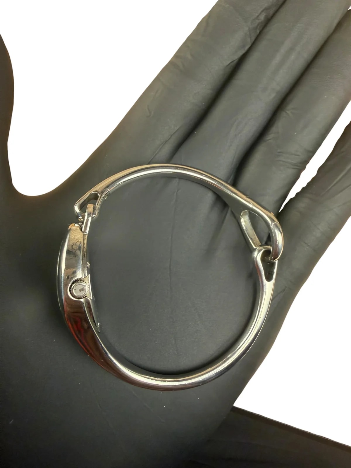 Gucci 103 Silver Dial Horsebit Bangle 2