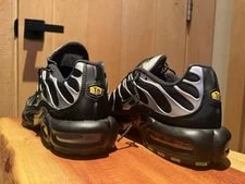 Nike Air Max Plus Tn Strike Size 11.5 DR0139-001 2