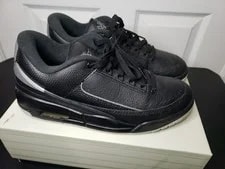 Jordan — Jordan 2/3 Metallic — Sneaker — resale