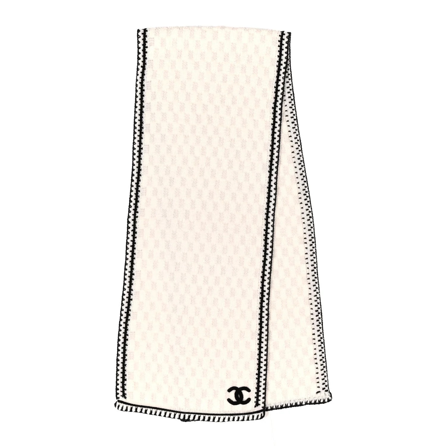 CC Knitted Scarf 2