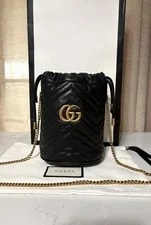 Gucci — Gucci Marmont Bucket — Handbag — deal