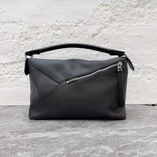 Authentic Loewe Puzzle Large Grain Crossbody 4
