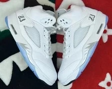 Air Jordan 5 Retro Metallic (2026) HQ7978-103 9 2